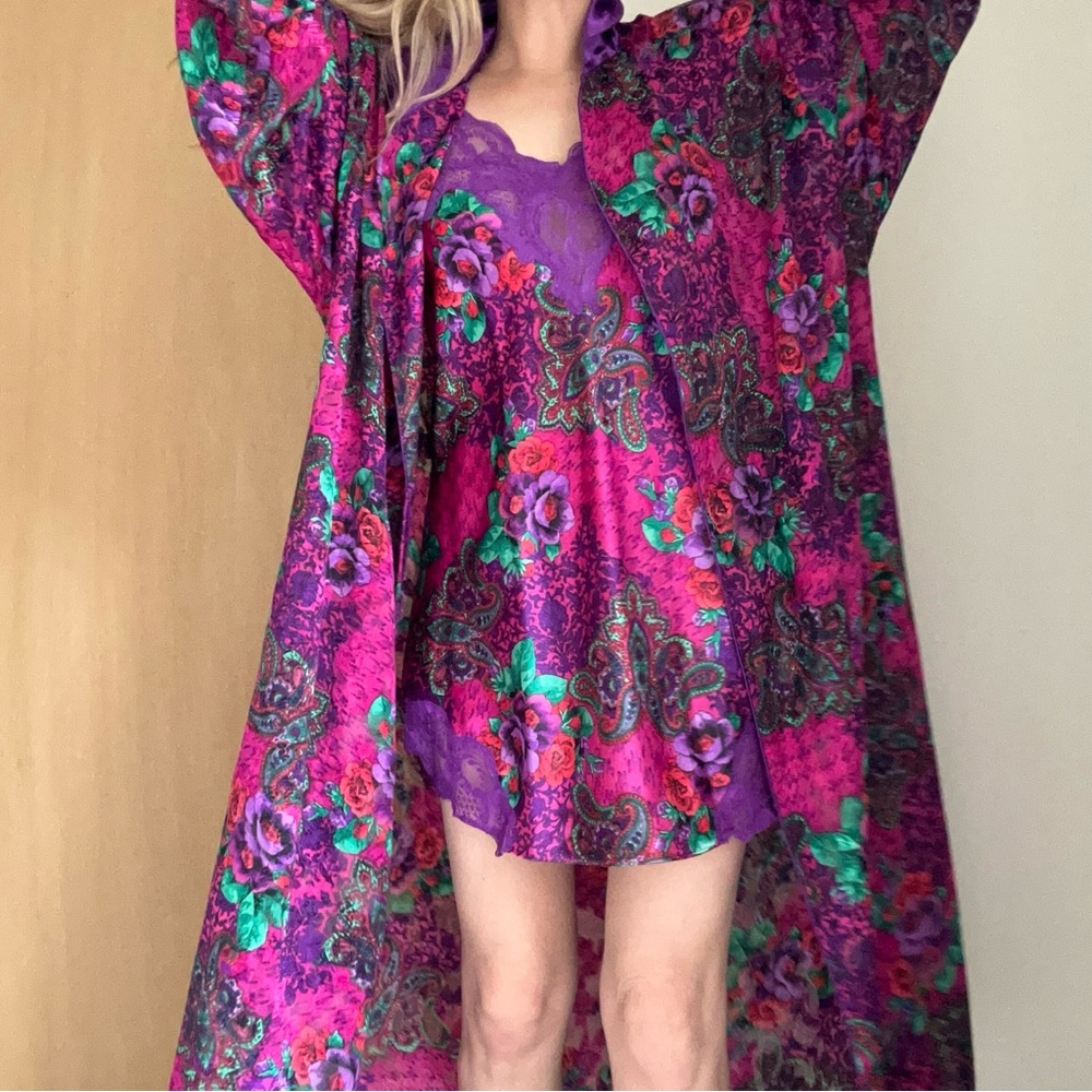 Vintage Victoria's Secret Gold Label M/L Robe Floral Satin Kimono Wrap and Slip